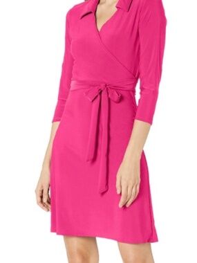 Womens Petite 3/4 Sleeve Faux Wrap With Collar Dress, Fuchsia, Medium Petite